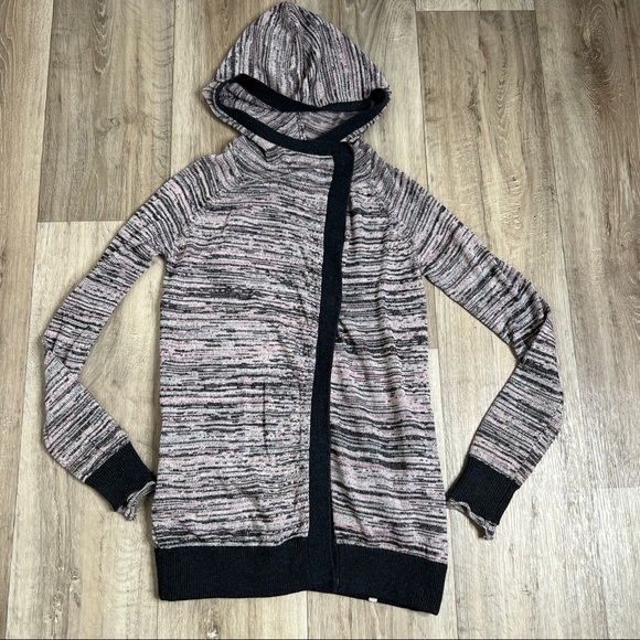 ivivvia by Lululemon Marled Knit Hooded Sweater - Picture 5 of 15